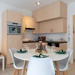 Lejlighed 'blue Sea' - Studio In With Private Parking