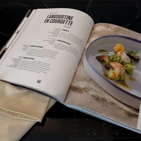 'blue Sea' - Studio In With Private Parking * אוסטנדה